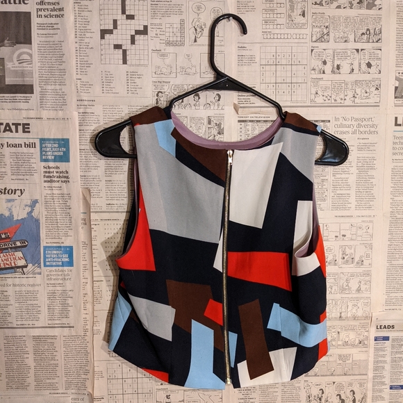 Multicolored sleeveless shirt - Picture 3 of 3